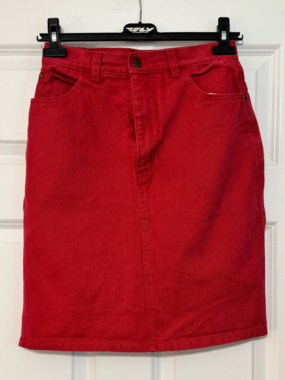 Women’s Ivy Vintage 90s Cherry Red 100% Cotton Back Slit Denim Jean Skirt Size 9